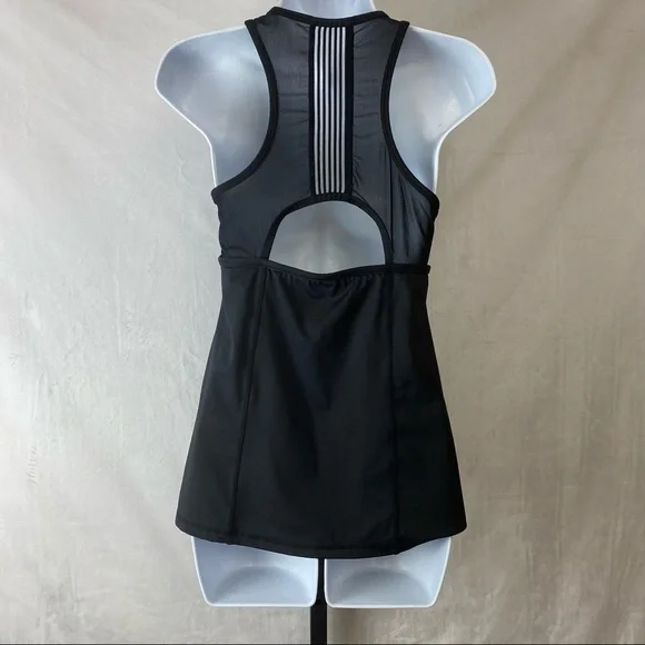 Kyodan Mesh Inset Racerback Tank - Picture 2 of 7